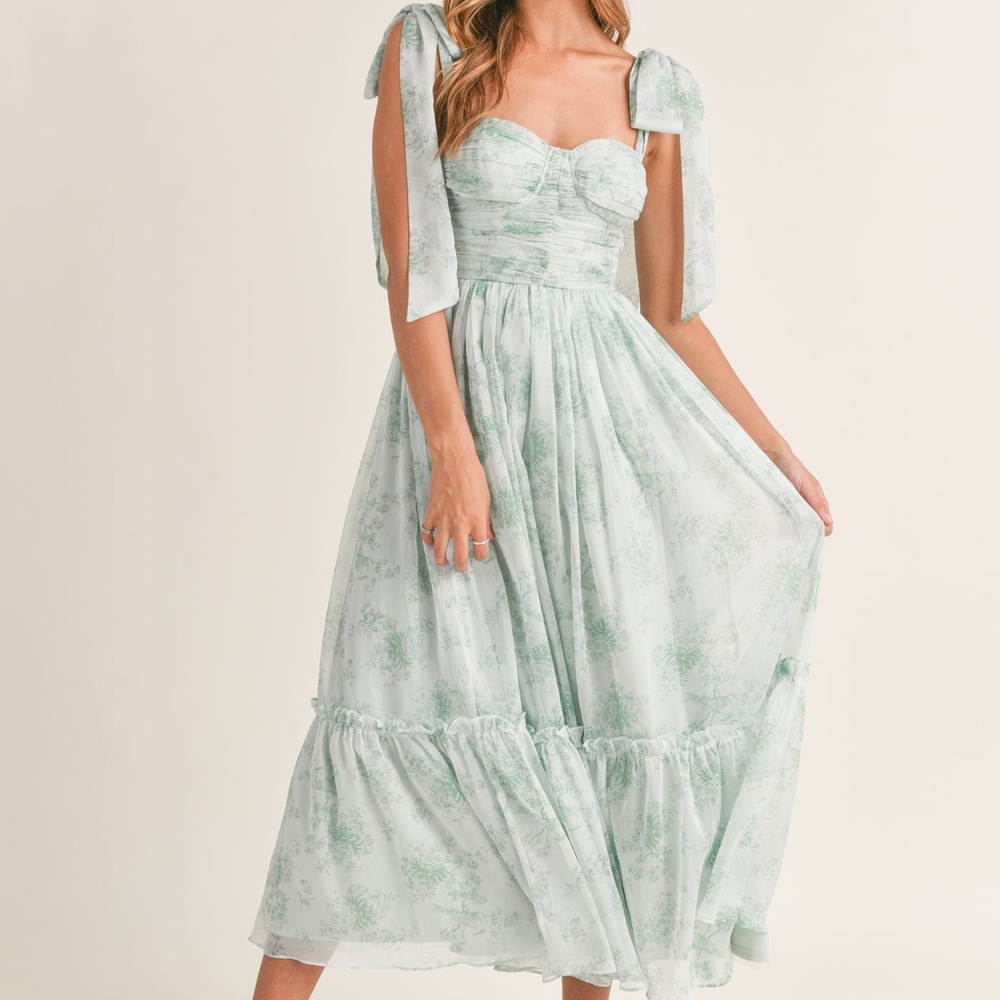 MABLE Light Green Floral Maxi Dress